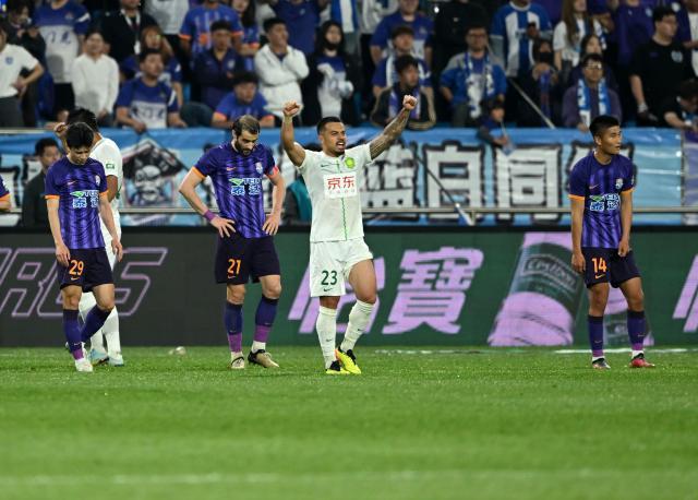 真人百家乐论坛-郁闷津门虎三连败“蒙头向前” 52次传中无果的哀叹